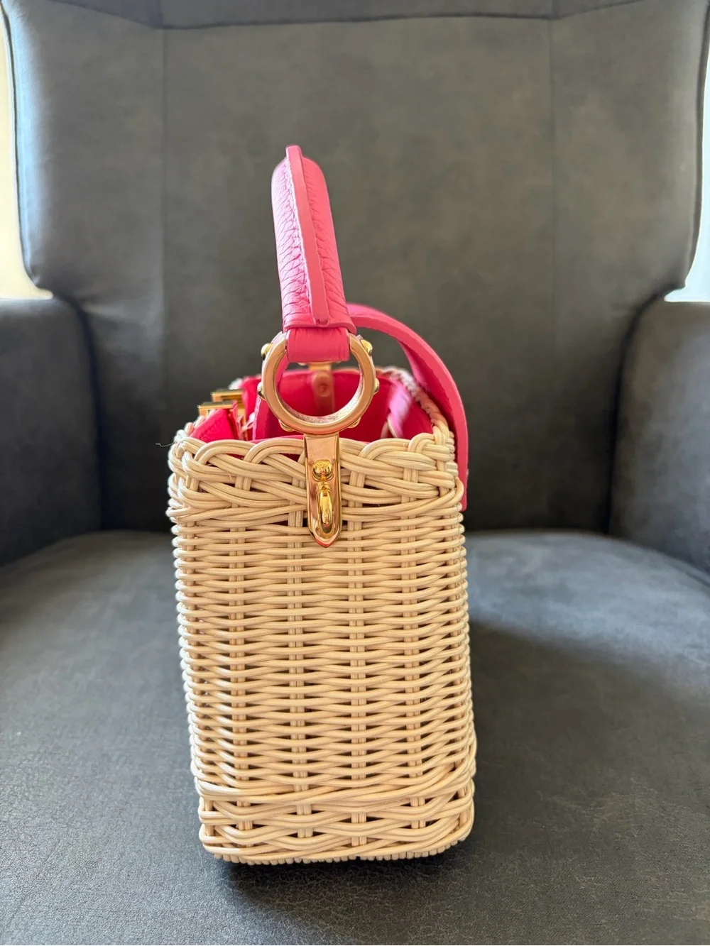 Louis Vuitton chic louis